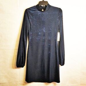 Lulu's NWT Navy Blue Velvet Dress sz S